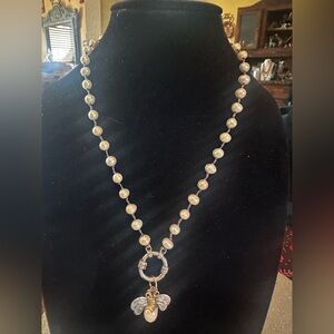 Queen Bee Authentic Pearl & Sterling Silver Necklace